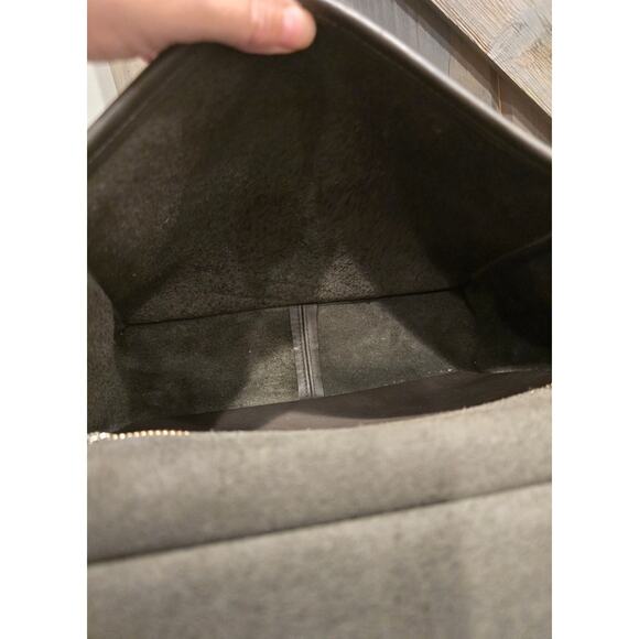 Vintage Coach Willis Bag 9927 – Dark Grey w/ Nickel Hardware - Picture 5 of 7